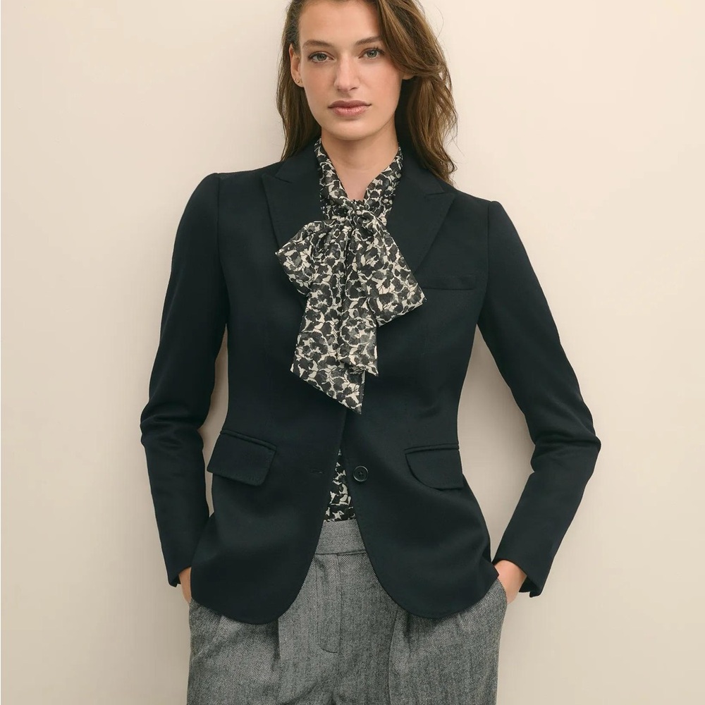 Brooks Brothers “346” Black Cashmere 2-Button Jacket Size 2